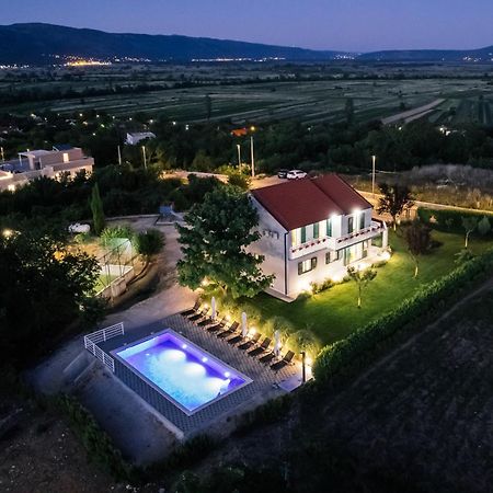 Villa Matko - Family Destination Zmijavci Exterior foto